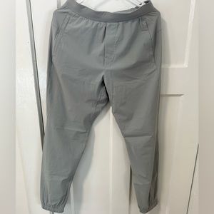 Lululemon grey joggers